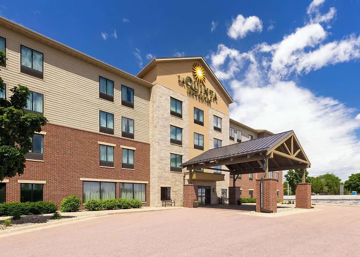 La Quinta By Wyndham Sioux Falls